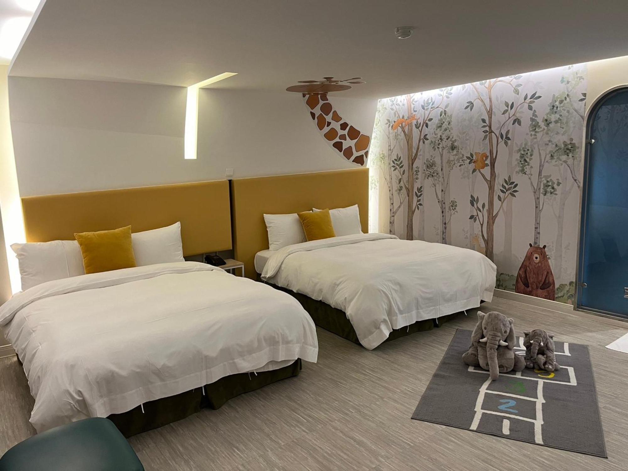 Ya Nold Hot Spring Hotel Джиаоси Екстериор снимка