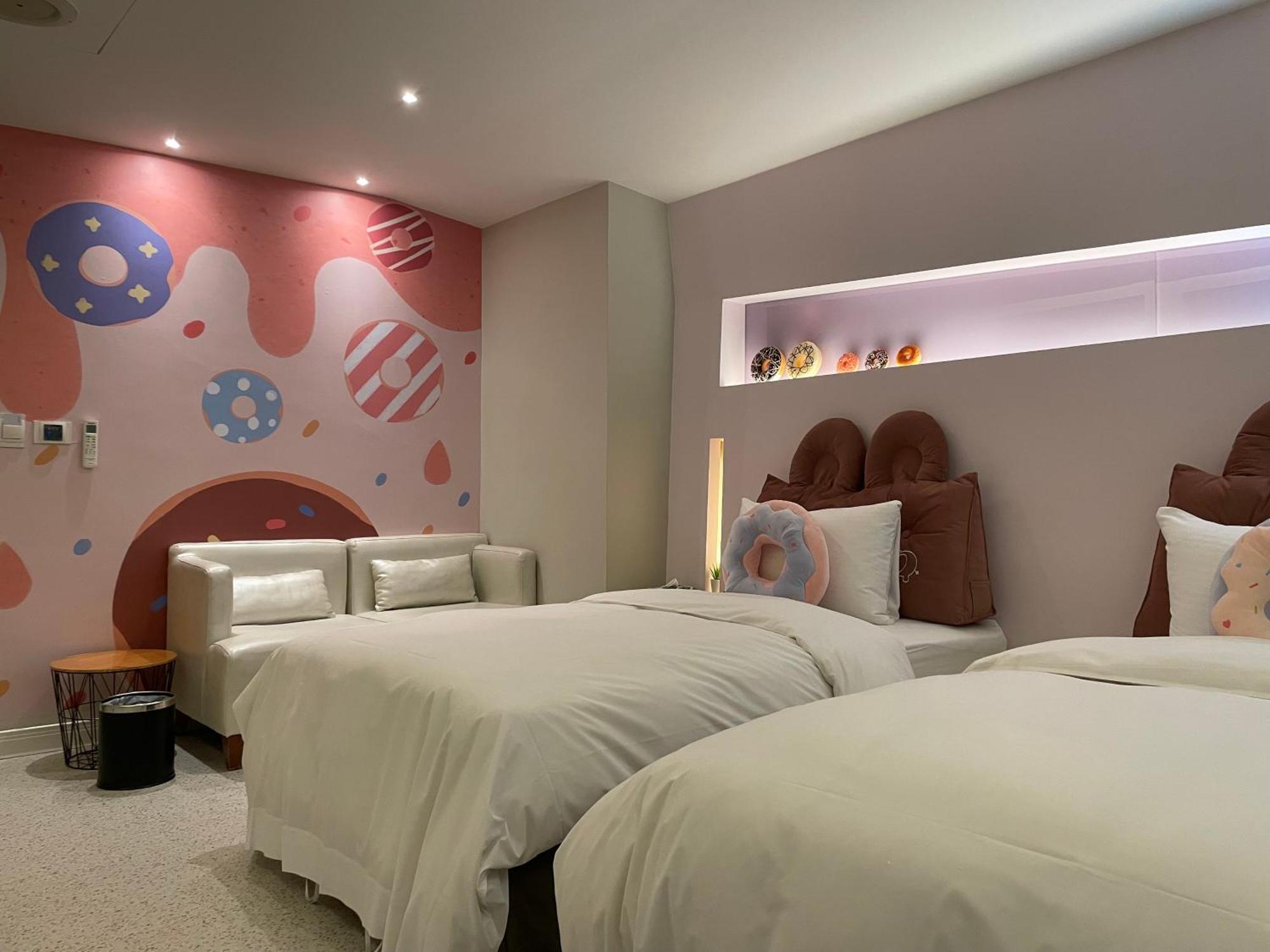 Ya Nold Hot Spring Hotel Джиаоси Екстериор снимка